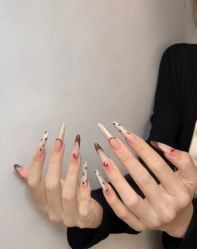 -七月美睫 美甲