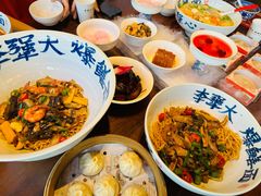 -李犟大爆鳝面·手工蟹黄包(湖滨西湖店)