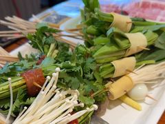 -牛小嫩串串火锅(老国贸总店)