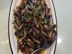 -海派美食·家宴海鲜青岛菜·石锅鲽鱼头(东方城店)