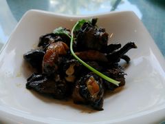 茶油焖黑鸡/只-茶油香闽南菜·花园餐厅(前埔店)