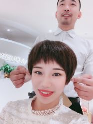 -LAQUEEN 时尚健康假发