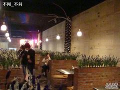 -狼遇见羊烧烤·现穿现烤(旧宫店)
