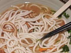 -鑫花溪牛肉米粉(凤凰街创始总店)
