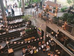 -ROAST coffee & eatery