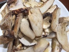 -菌之家·专业纯野生菌火锅·特色炒菌