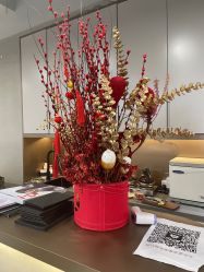 -变画·发型STUDIO