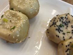 -小杨生煎(白玉兰广场店)