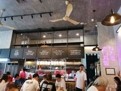 大堂-红大哥水门鸡饭(總店)