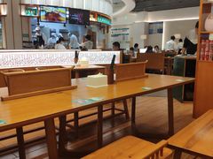 大堂-诚铭记·虾仁汤包·成都小吃(融创店)