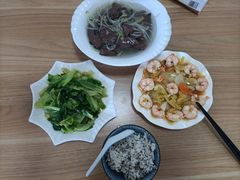 -爱的果实月嫂育婴师(世纪东方店)