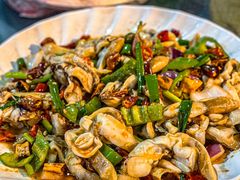 -三亚火车头万人海鲜广场