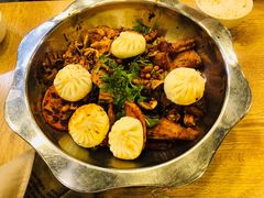 -愉肴麻辣香锅(中山路店)