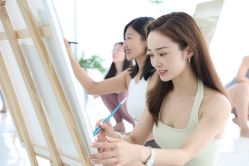 -OM瑜伽教练培训学院