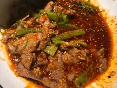 蘸一蘸黄牛肉好嫩-太二酸菜鱼(沈阳万象城店)