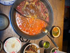 -萍姐火锅·公路夜市(武汉首店)