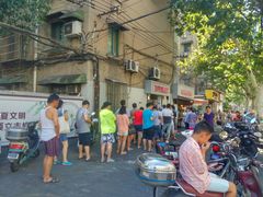 -胖子锅贴(双阳路111弄店)