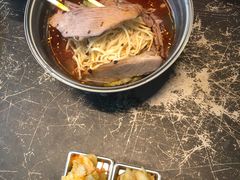 -臻老板牛肉面(光华路SOHO店)