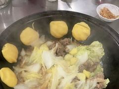 -粘豆包柴火铁锅炖