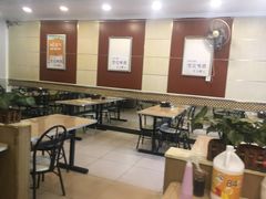 大堂-一碗居焖面(丰台小井店)