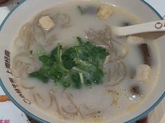 -小杨生煎(浦江欢乐颂店)