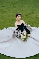 点击看大图 -挪娅婚纱摄影皇家会所