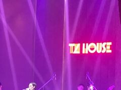 -TZ House音乐现场(来福士中心店)