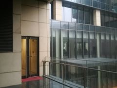 -虹桥绿谷广场-地下停车场