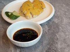 -侬佳蒸菜馆(听潮店)