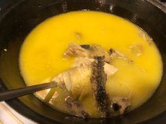 -鲜入围煮花胶鸡海鲜火锅