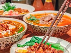-粉八·云南米线·建水烧烤(常熟路店)
