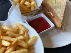 -WOLFGANG PUCK KITCHEN & BAR(迪士尼小镇店)