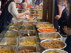 自助取餐区-潘记红烧肉
