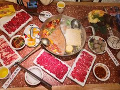 -热火朝天鲜切牛肉火锅(南强街巷店)