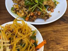 -萍姨抻面馆·鸡架冒菜(清湖店)