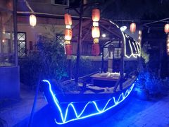 -旺角小渔村·海肠捞饭开创者(环山路店)