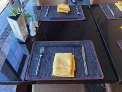 -怡豪大饭店·银顶旋转餐厅