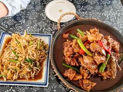 -八两八金·莱芜特色炒鸡(市南漳浦路店)
