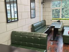 -愉肴麻辣香锅(中北镇店)