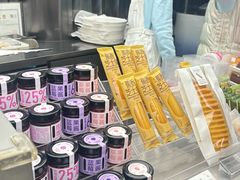 -好利来(武汉新天地店)