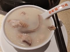 -煲大王猪肚鸡·椰子鸡火锅(红谷滩万达店)
