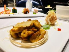 顺德煎焗鸡配金丝虾球-Yan Ting 宴庭中餐厅(上海静安瑞吉酒店)