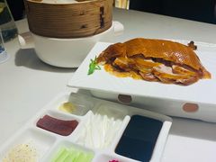 酥不腻烤鸭-小放牛炒菜馆(裕华万达店)