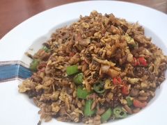 -湖南人家湘菜馆(镇江路店)