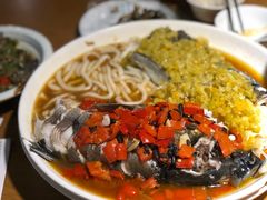 双椒鱼头-山水人家(九堡店)