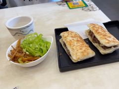 -高玛纳驴肉火烧(一世界店)