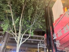 -老街烧烤大排档·地道湖北菜·龙虾馆(汉口火车站店)