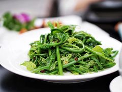 田园瓜尖-云里小坐·小院里·团建·宴请·下午茶(三圣乡店)