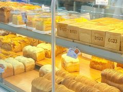 手撕奶香吐司-红星前进面包牛奶公司(君太店)