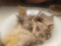 香脆炸鱼片-领鲜天下·焗海鲜·花胶鸡(天目里店)